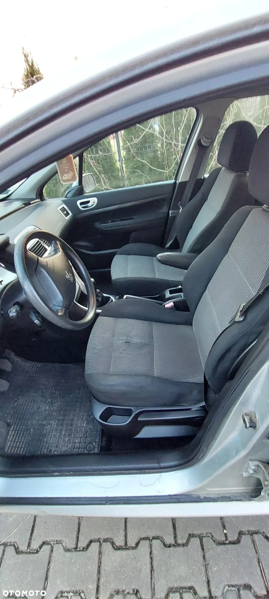 Peugeot 307 1.6 HDi - 10