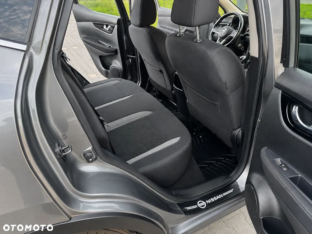 Nissan Qashqai 1.3 DIG-T Acenta - 22