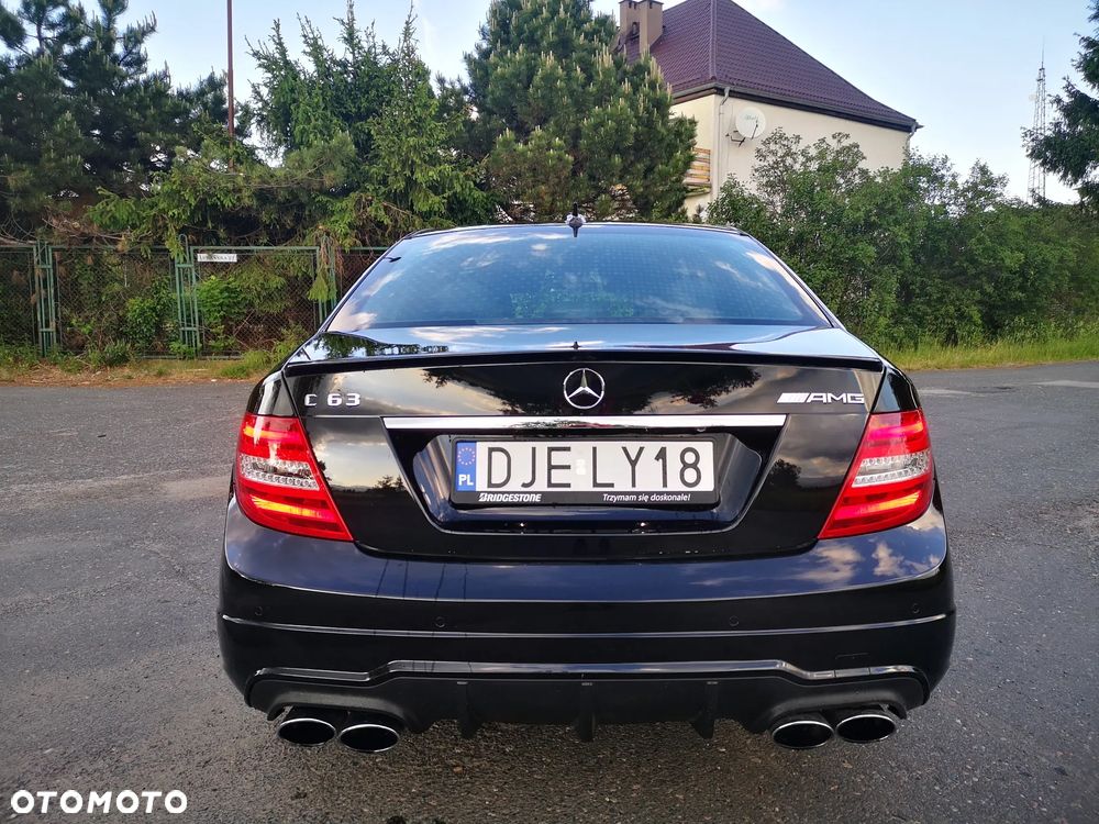 Mercedes-Benz Klasa C 63 AMG AMG SPEEDSHIFT MCT Edition 507 - 3