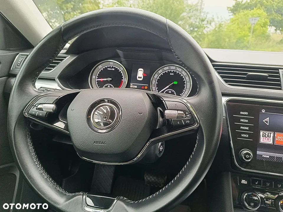 Skoda Superb 2.0 TDI Ambition DSG - 29