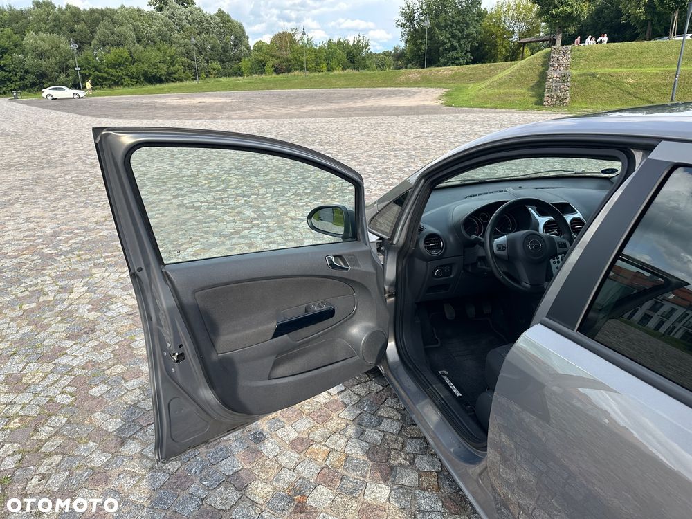 Opel Corsa - 15