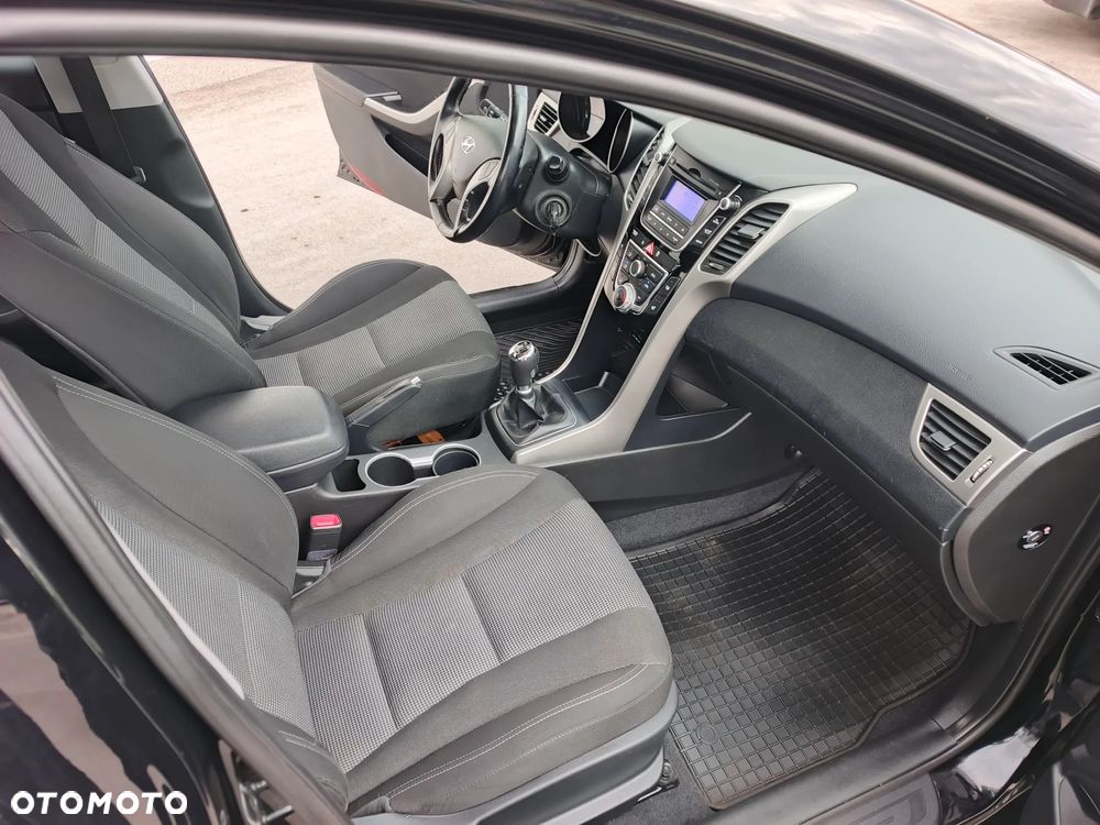 Hyundai i30 i30cw 1.4 Fifa World Cup Edition - 40