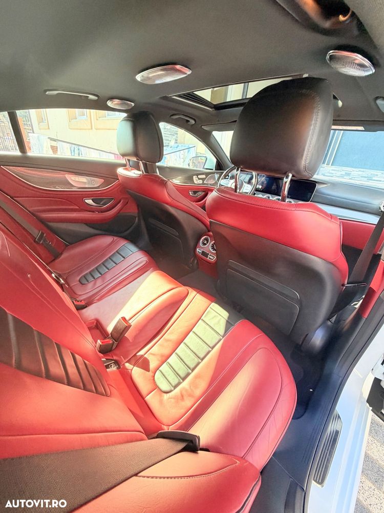 Mercedes-Benz CLS - 8