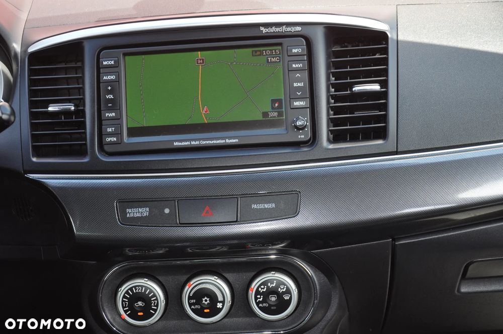 Mitsubishi Lancer 1.8 CVT Intense - 33