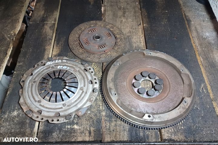 KIT AMBREIAJ Opel Astra G  [din 1998 pana  2009] seria - 1