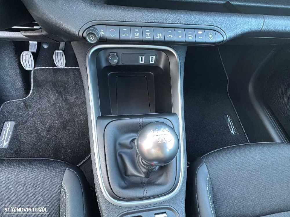 Jeep Avenger 1.2 GSE T3 Altitude - 15