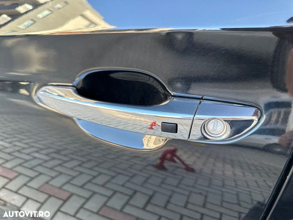 Hyundai Tucson 2.0 CRDI 4WD Automatik Style - 39