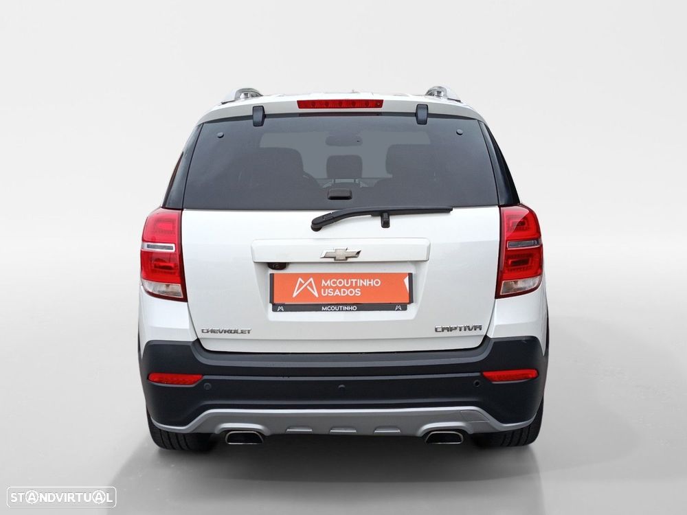 Chevrolet Captiva 2.2 VCDi Seven 7L — fotografia 4
