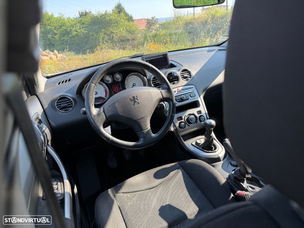 Peugeot 308 SW 1.6 HDi SE Navteq - 9