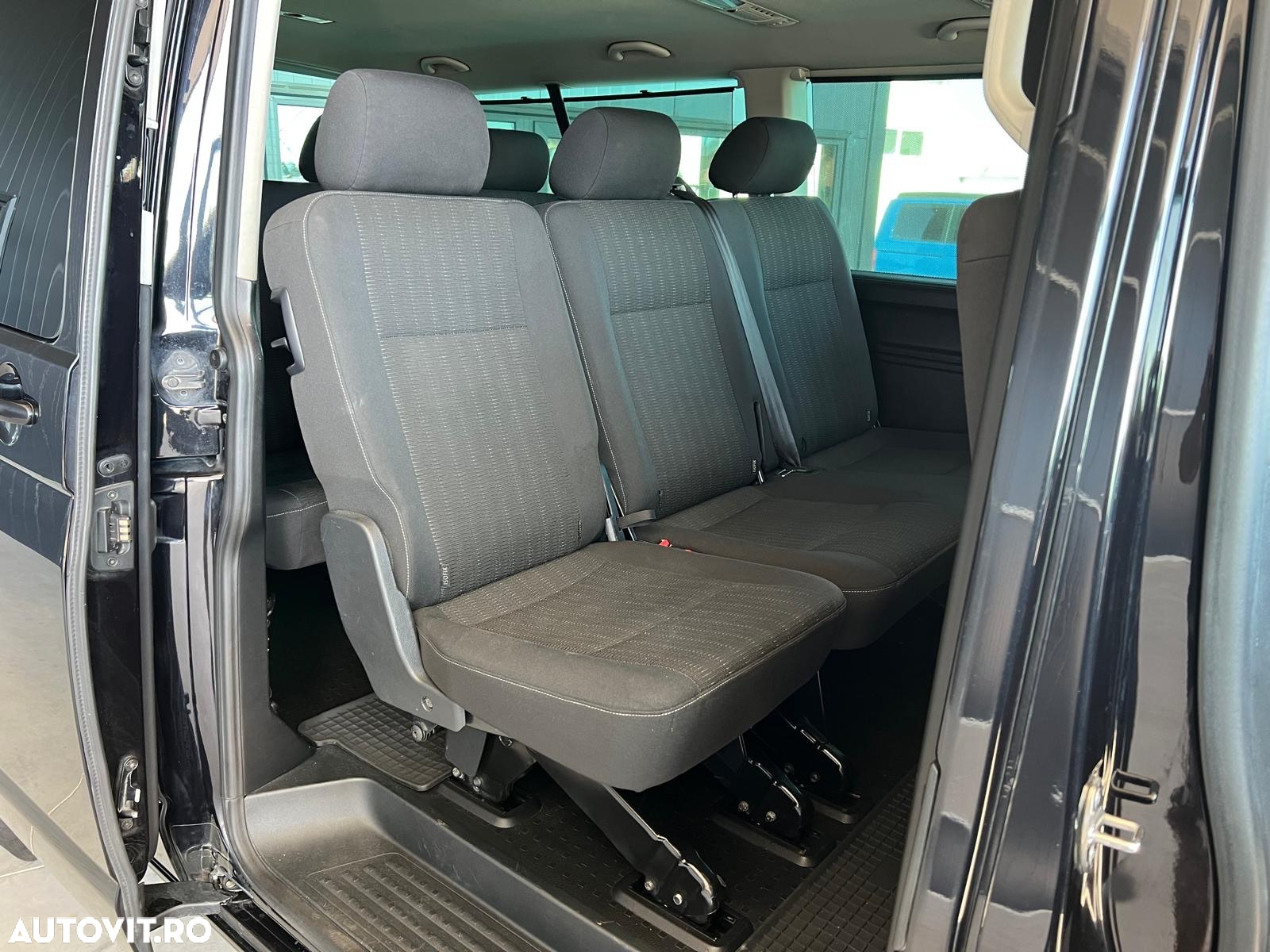 Volkswagen Caravelle T6 2.0 TDI LR Comfortline - 15