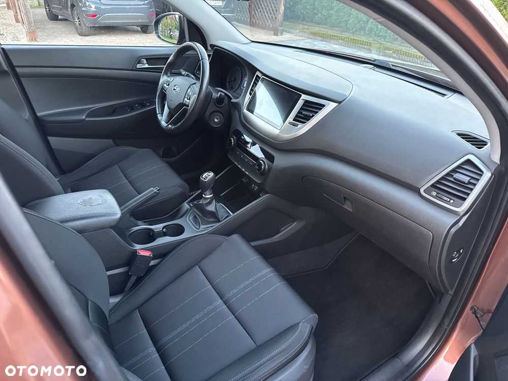 Hyundai Tucson blue 1.6 GDi 2WD Trend - 19