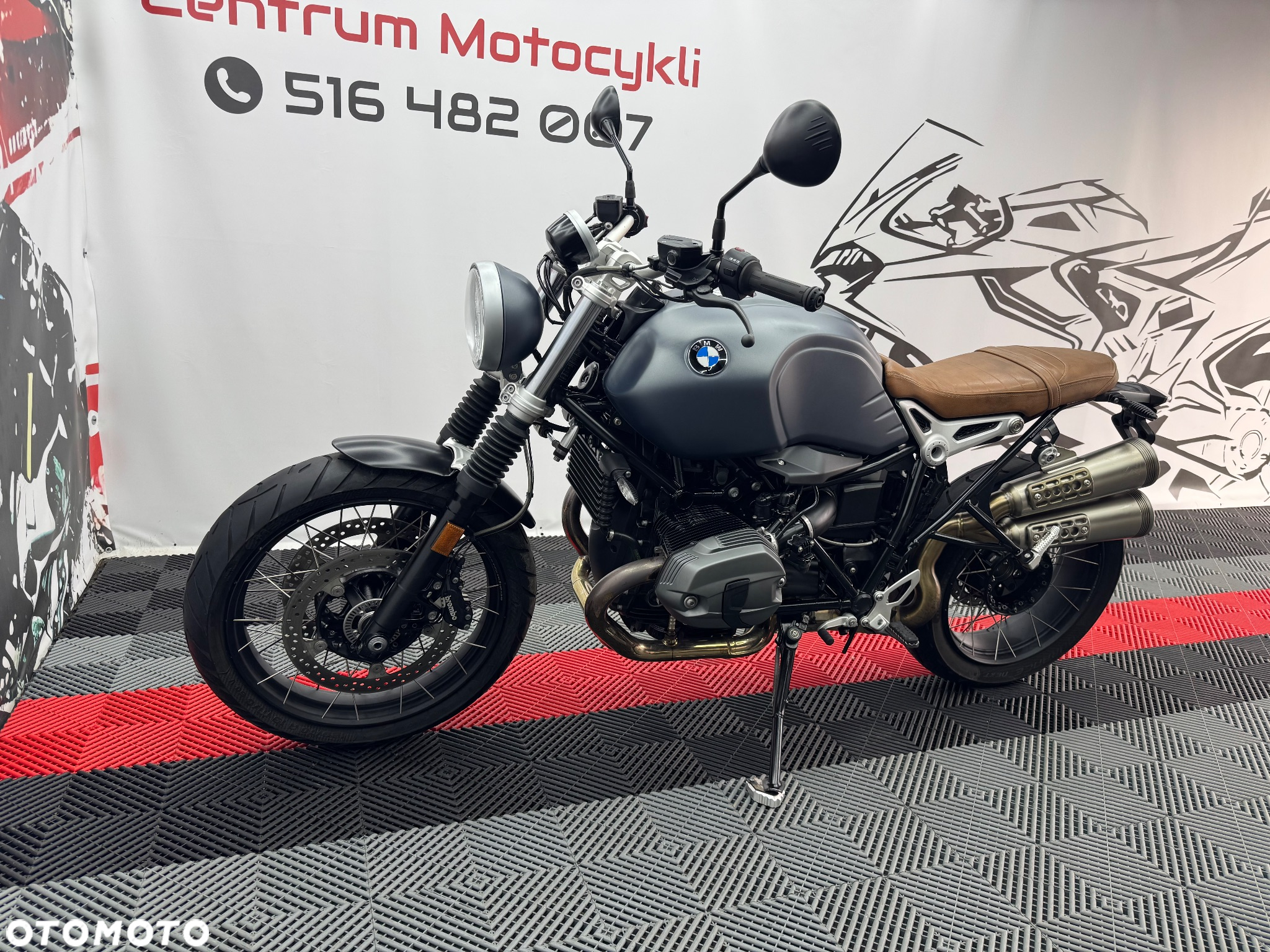 BMW R - 6
