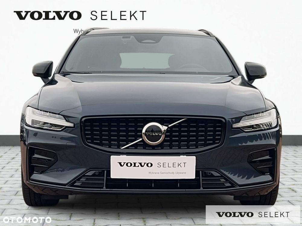 Volvo V60 B4 B Plus Dark - 3