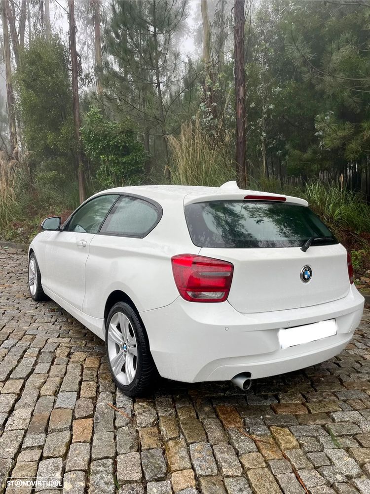BMW 114 d Sport Line - 11