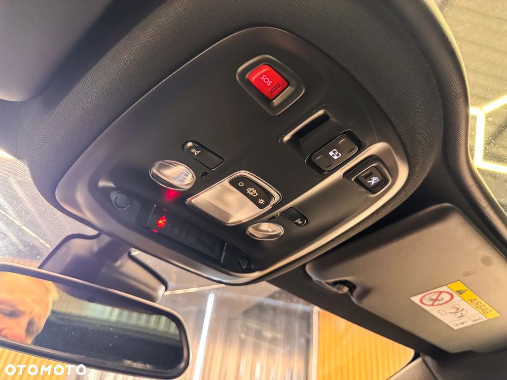 Peugeot 308 1.6 e-THP S&S GTi by Sport - 37