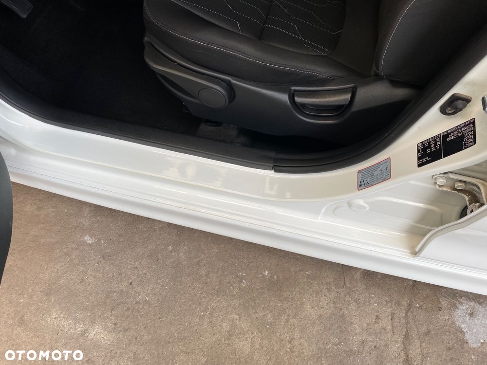 Kia Picanto 1.2 ISG Dream Team Edition - 25