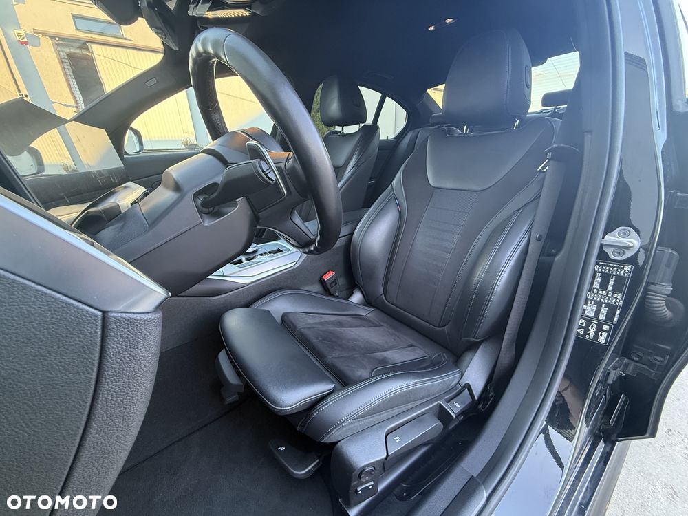 BMW Seria 3 320d xDrive M Sport sport - 13