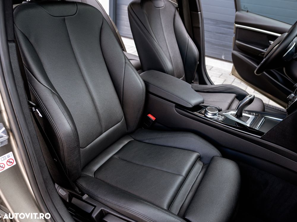 BMW Seria 3 330e iPerformance Sport Line - 32