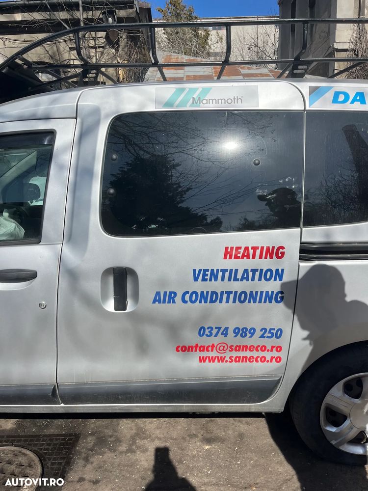 Usa stanga spate culisanta cu geam Dacia Dokker gri argintiu 2016 - 3