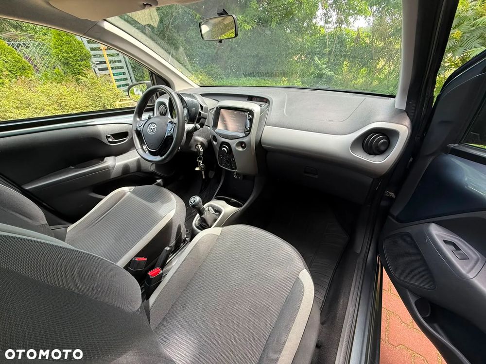 Toyota Aygo 1.0 VVT-i Sprint EU6 - 32