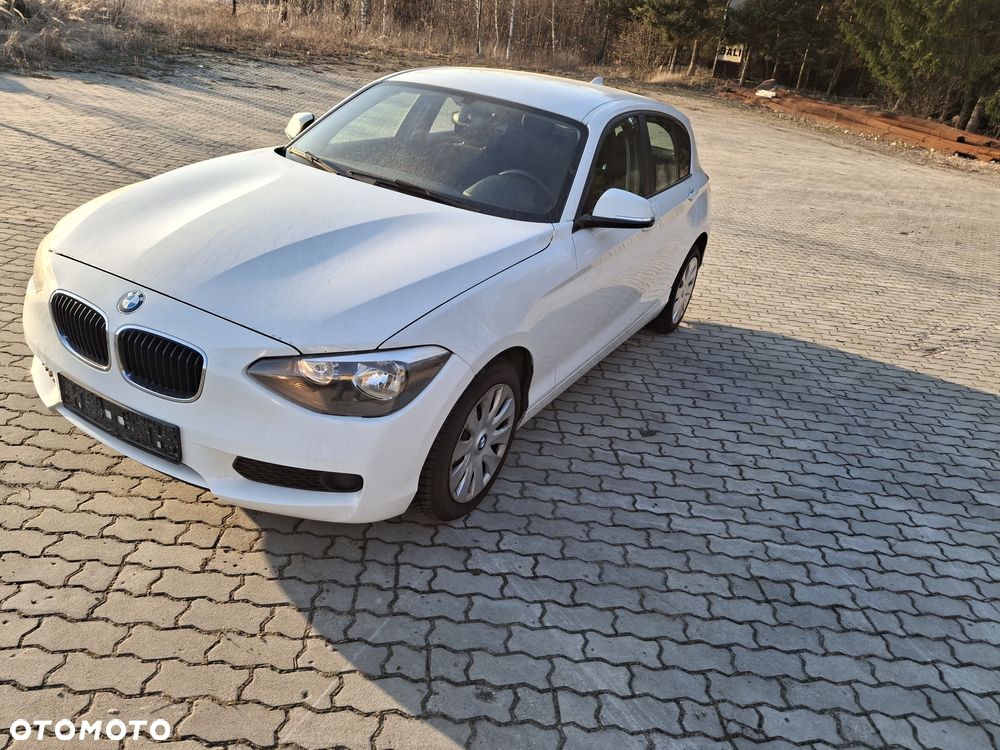 BMW Seria 1 114i Sport Line - 23