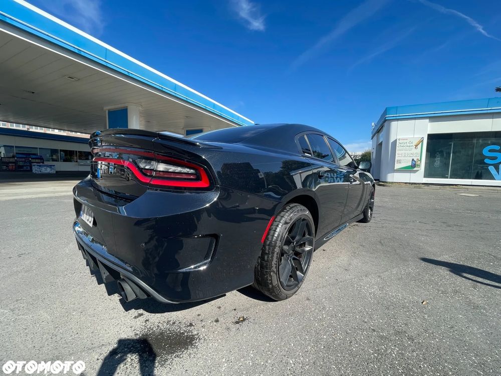 Dodge Charger - 5