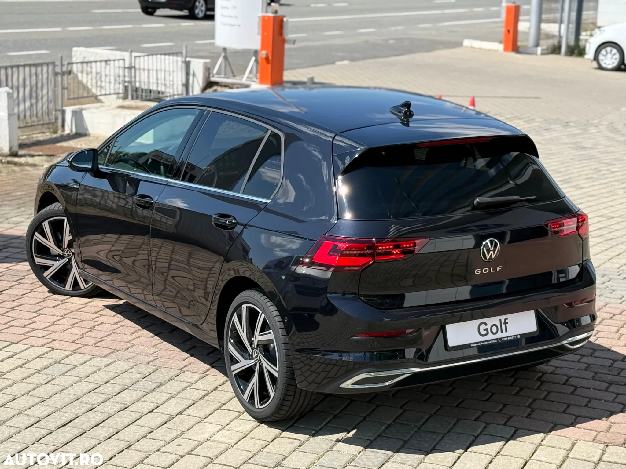 Volkswagen Golf 2.0 TDI DSG Style - 34