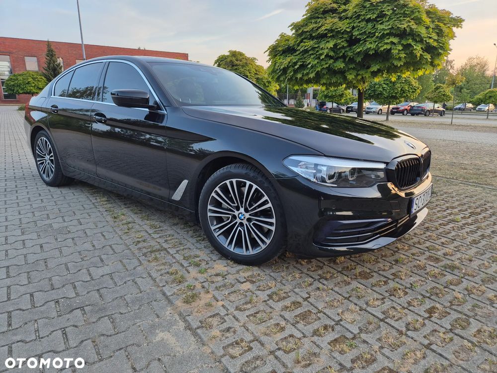 BMW Seria 5 530i xDrive GPF Sport Line sport - 1