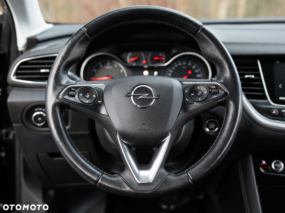 Opel Grandland X 1.6 Start/Stop Automatik Business INNOVATION - 33