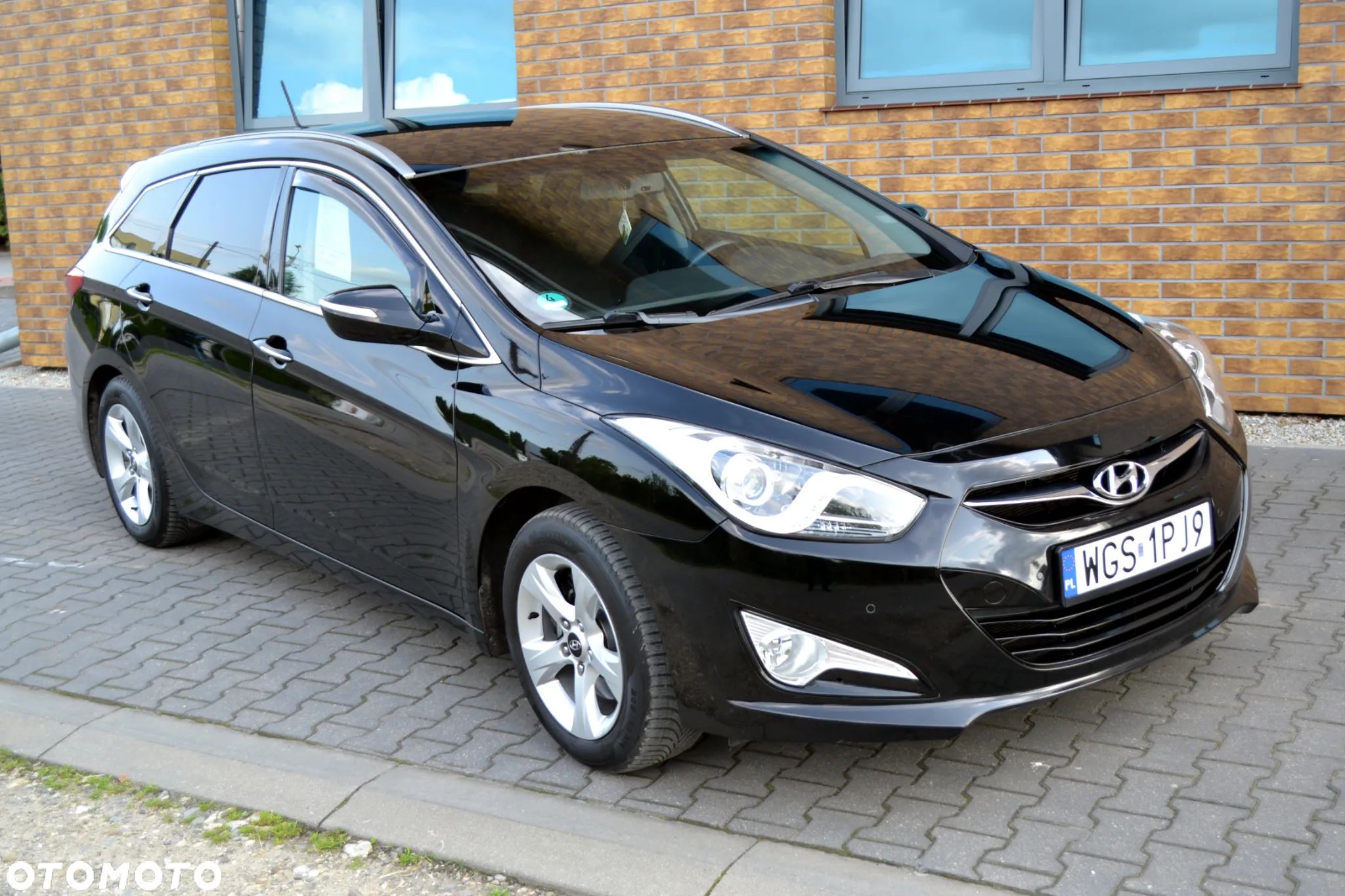 Hyundai i40 1.7 CRDi Comfort - 1