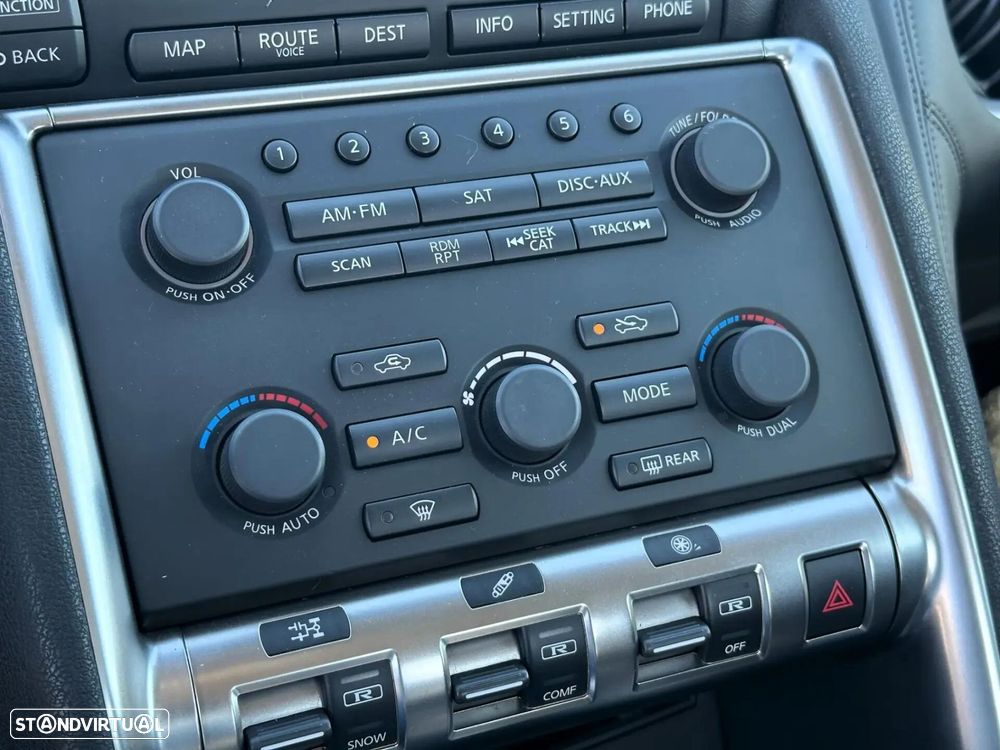 Nissan GT-R - 13