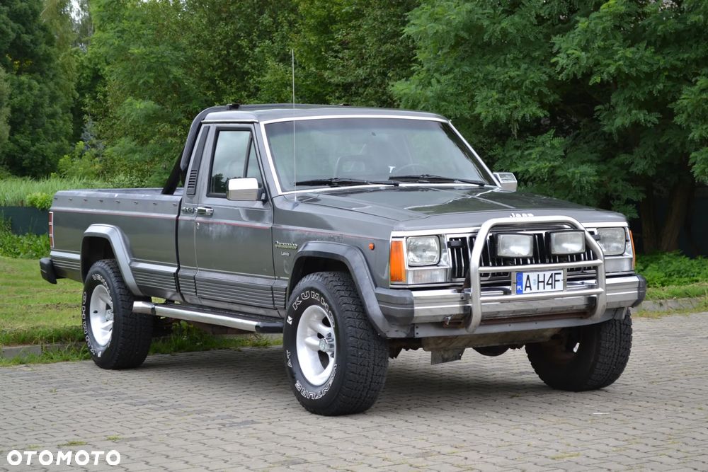 Jeep Comanche - 14