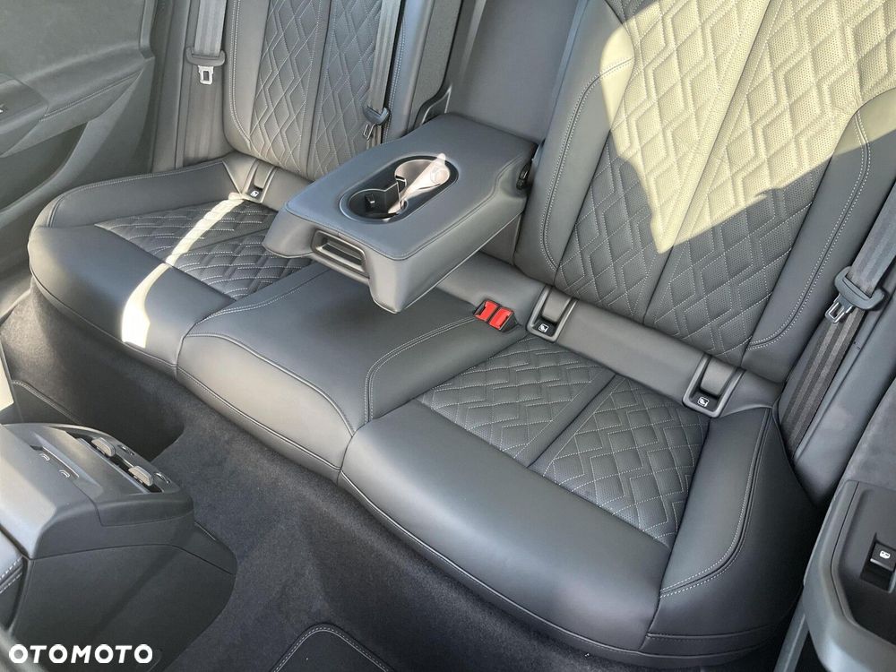 Audi A5 Limousine - 37