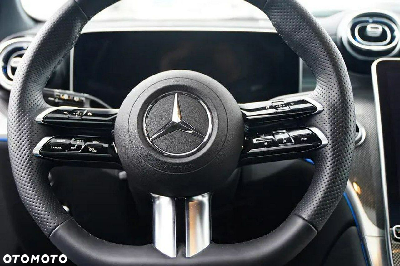 Mercedes-Benz GLC Coupe 200 4-Matic - 11
