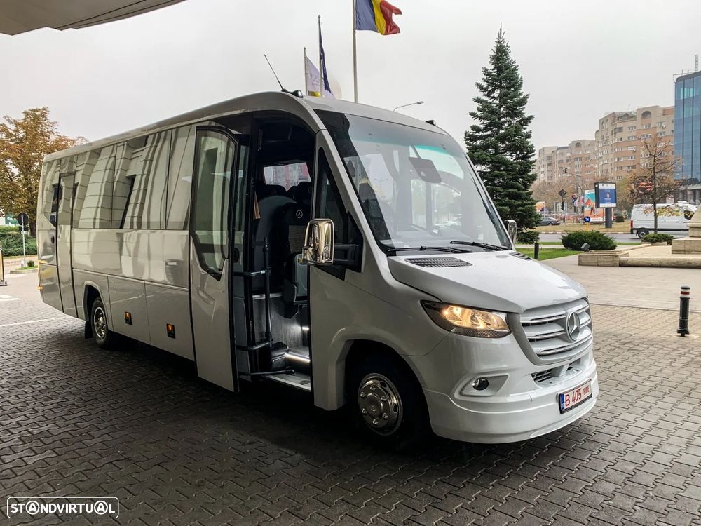 Mercedes Benz Sprinter 819 - 9