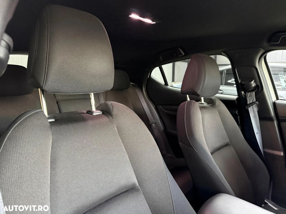 Mazda 3 G122 AT Plus - 28