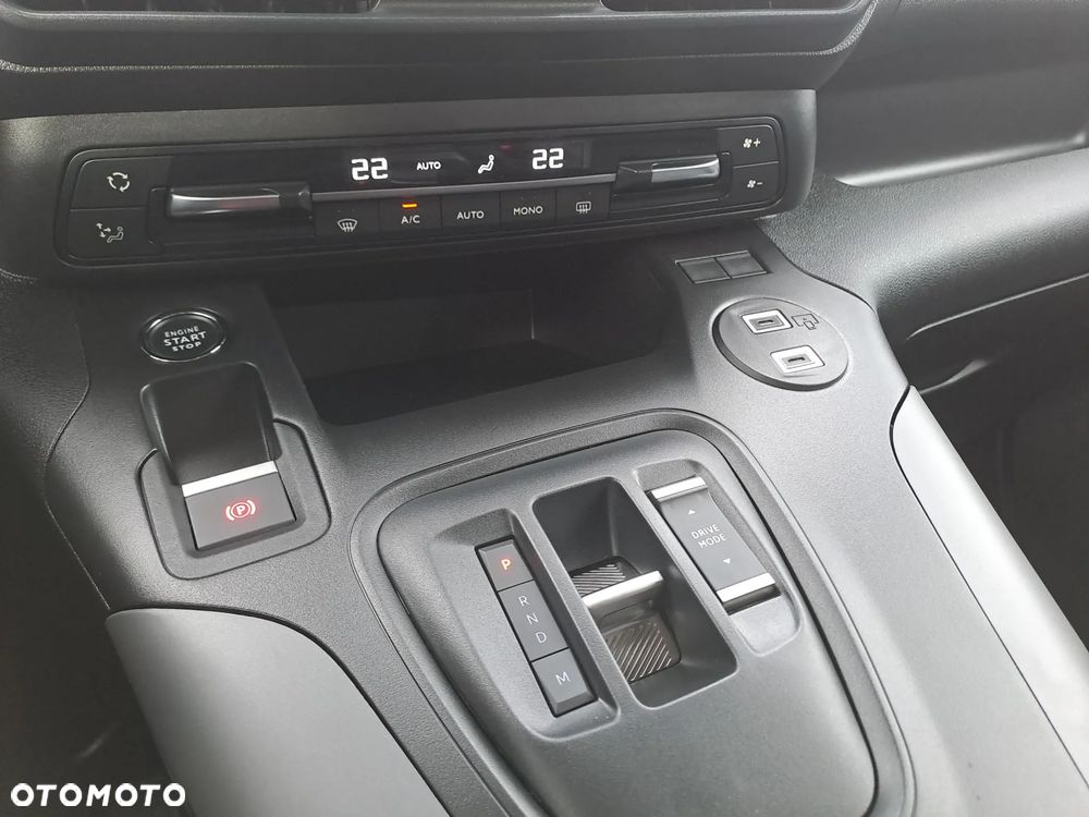 Toyota Proace City Verso 1.5 D-4D VIP - 23