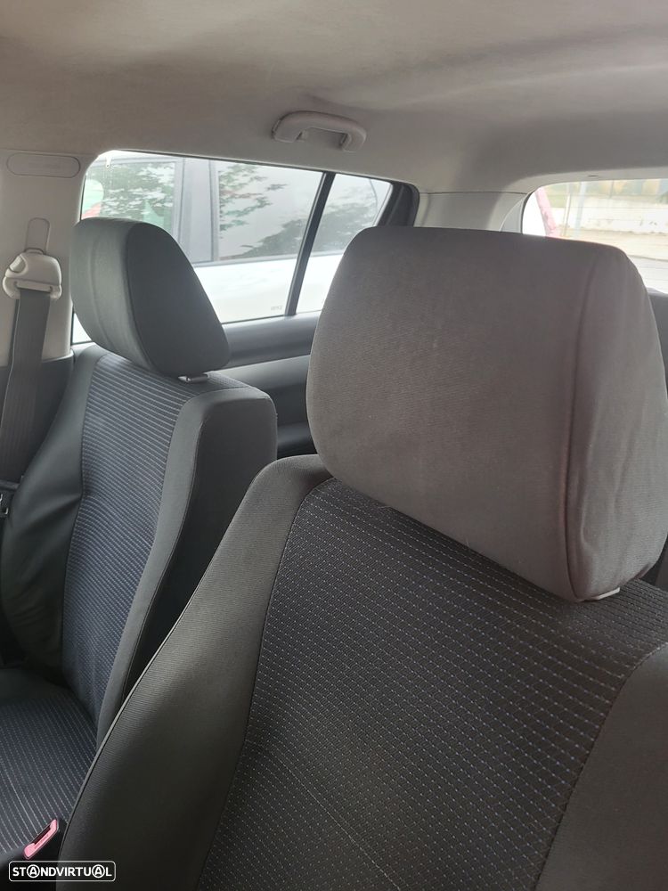 Suzuki Swift 1.3 16V GA - 6