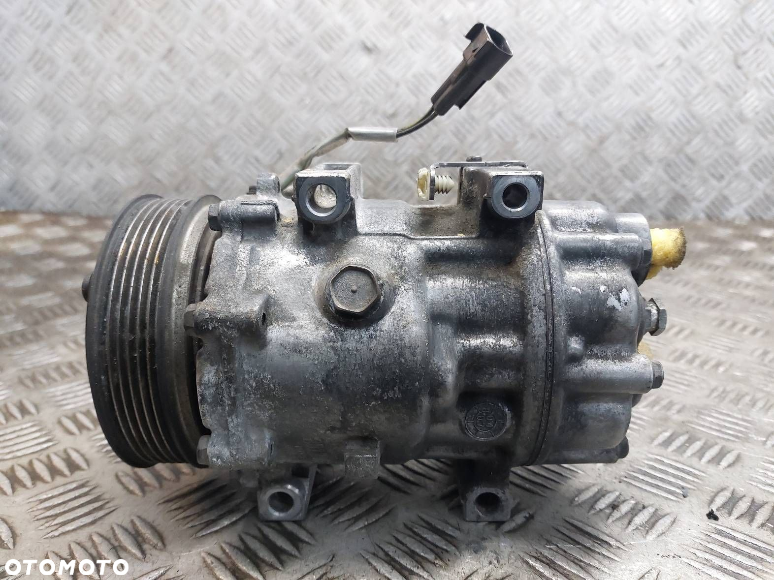 SPRĘŻARKA KOMPRESOR KLIMATYZACJI VOLVO V50 I S40 II 2.0 D 3M5H-19D629-HC - 3