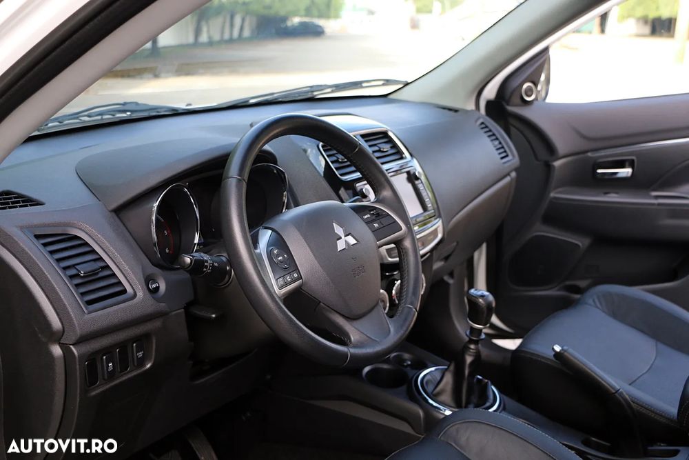 Mitsubishi ASX 1.8 DI-D 4WD Instyle - 17