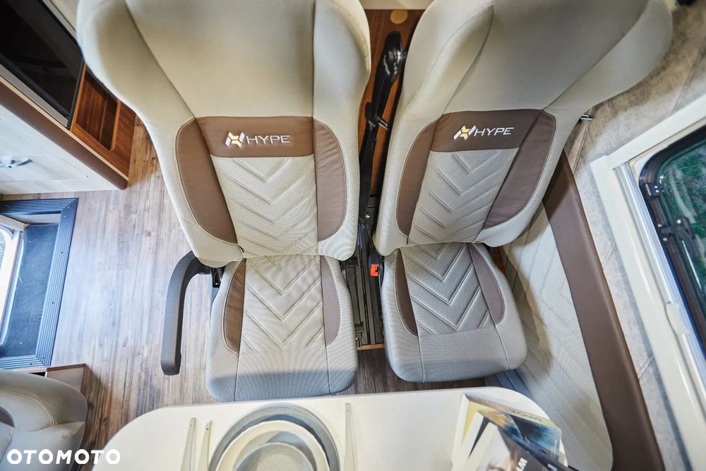 Mercedes-Benz Nowy Kamper Hype 760PM Półintegra - 16