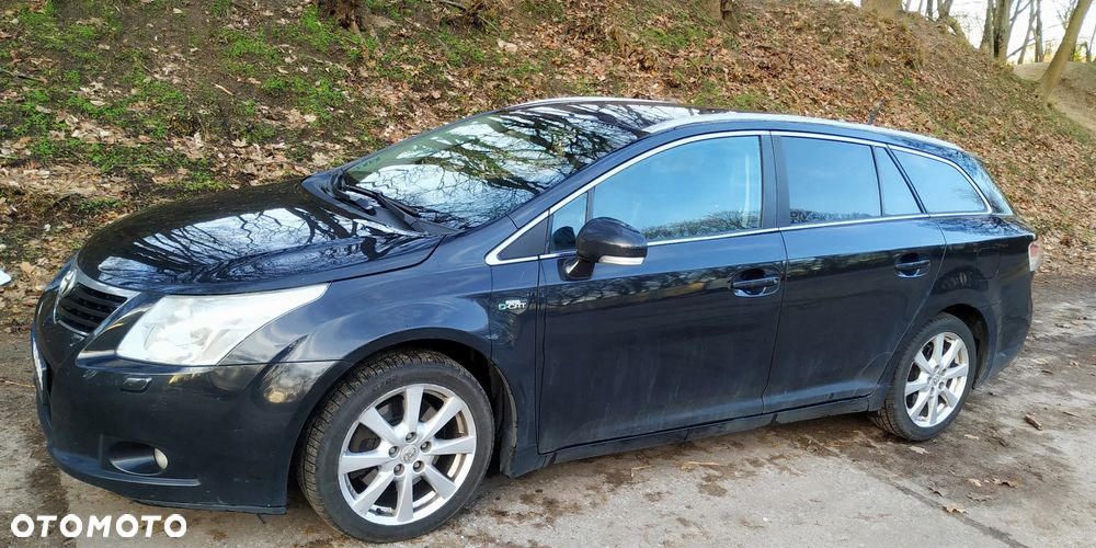 Toyota Avensis 2.2 D-4D 2010 - 2