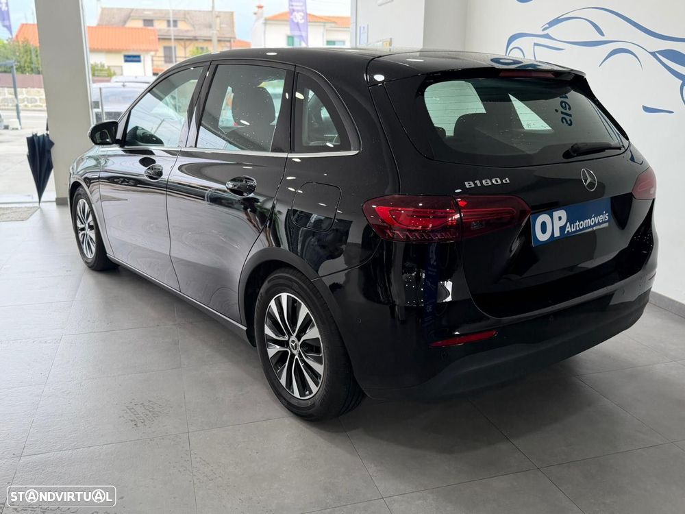 Mercedes-Benz B 180 d Style Plus Aut. - 3