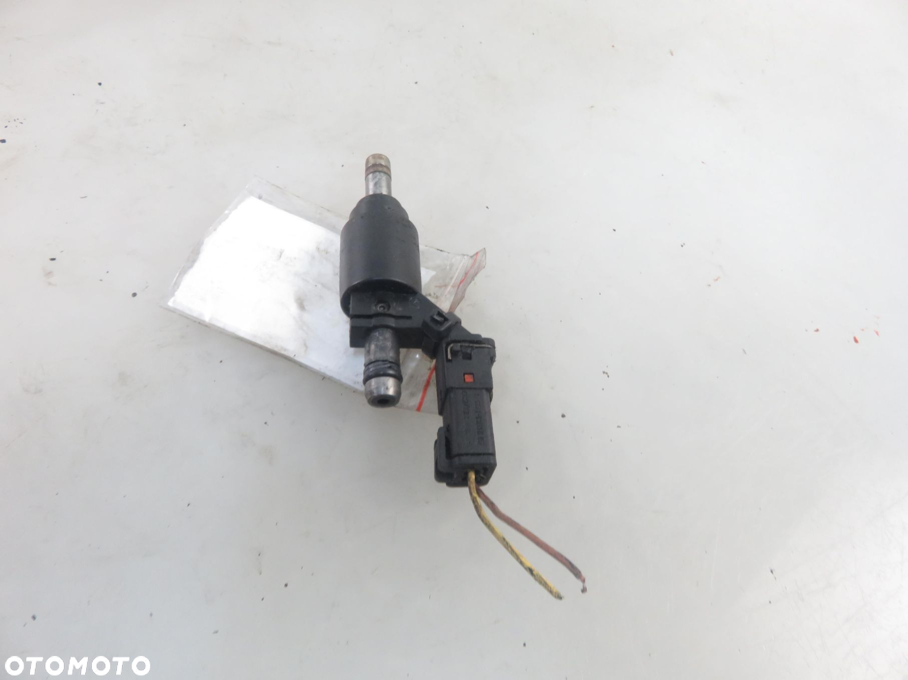 WTRYSKIWACZ OPEL VECTRA C GTS (Z02) 2.2 16V - Z 22 SE 24404012 - 6