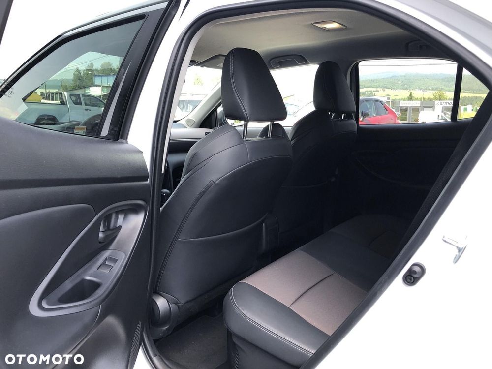 Toyota Yaris Cross Hybrid 1.5 Executive AWD - 17