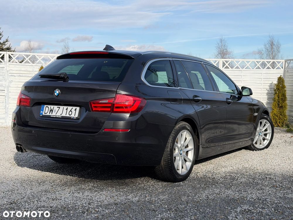 BMW Seria 5 525d - 3