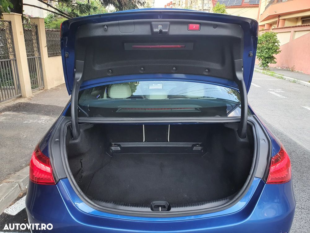 Mercedes-Benz C 200 9G-TRONIC AMG Line - 10