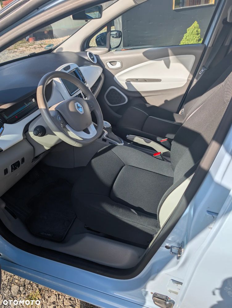 Renault Zoe - 10