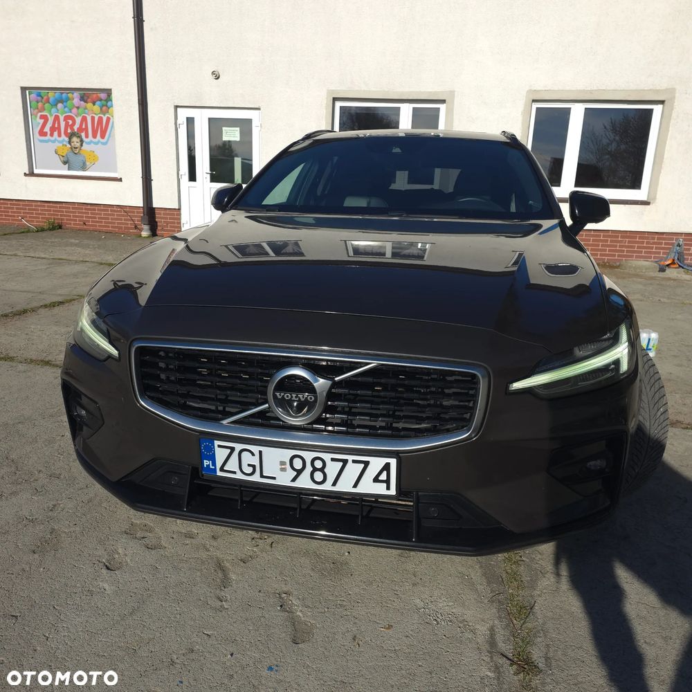 Volvo V60 D4 Geartronic R-Design - 8