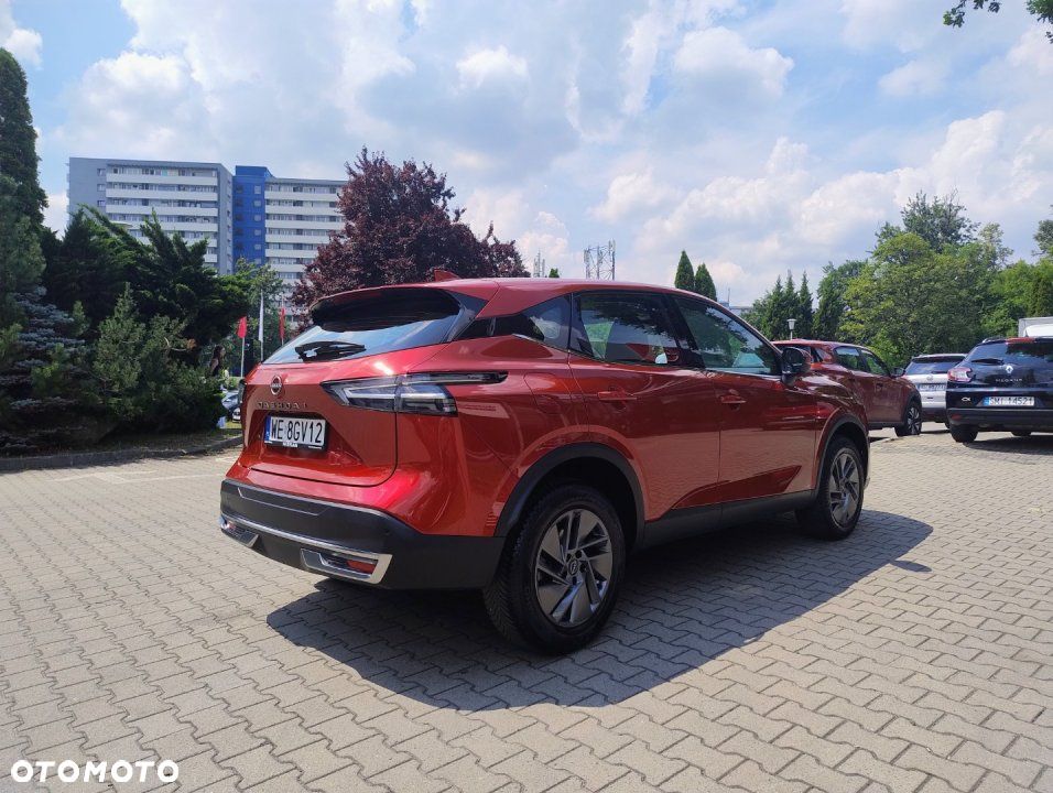 Nissan Qashqai - 4